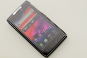Hands-On Review: Motorola RAZR